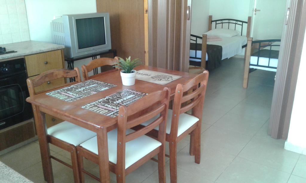 Savva Complex Daire Bahçalar Dış mekan fotoğraf