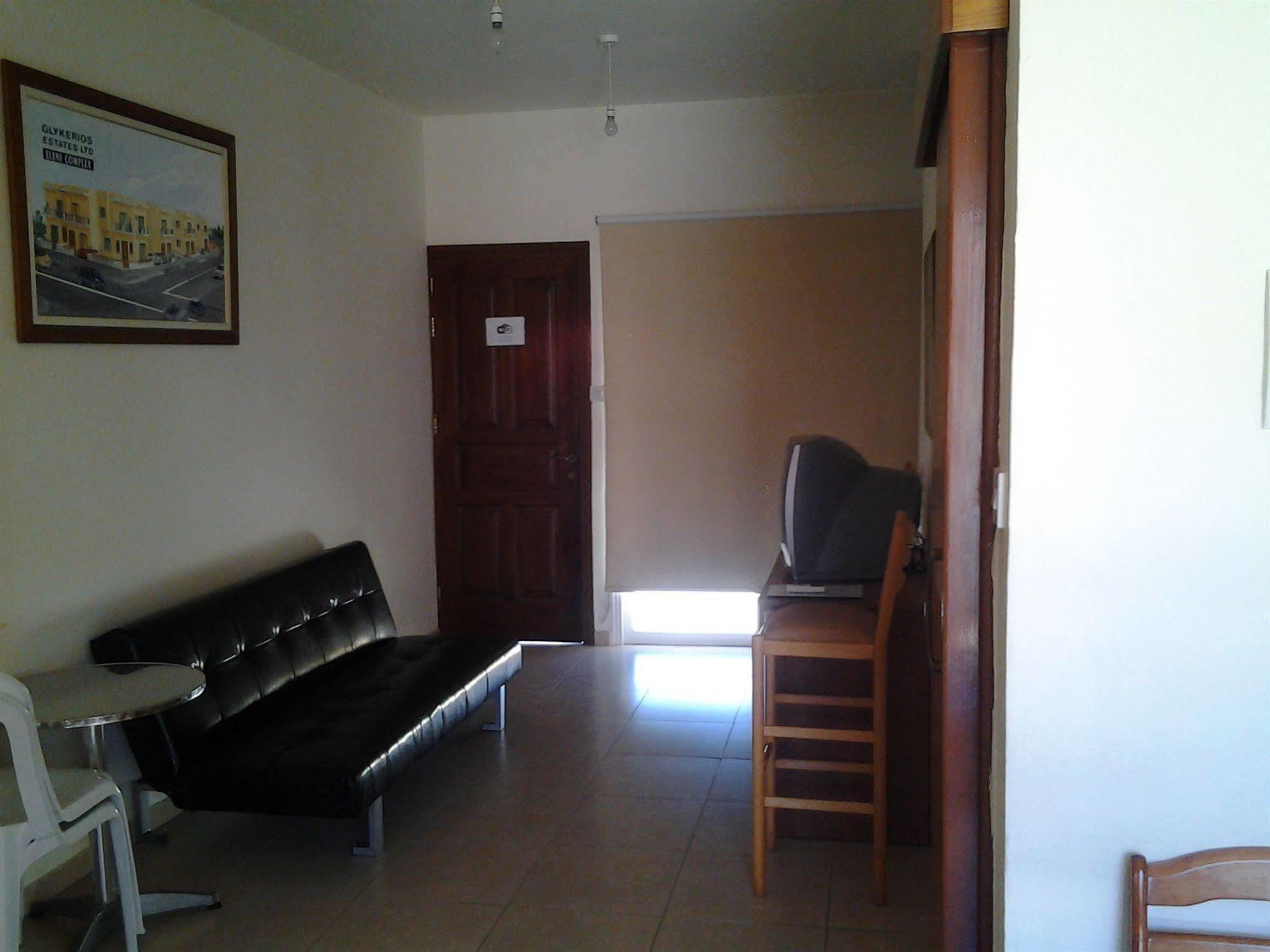 Savva Complex Daire Bahçalar Dış mekan fotoğraf
