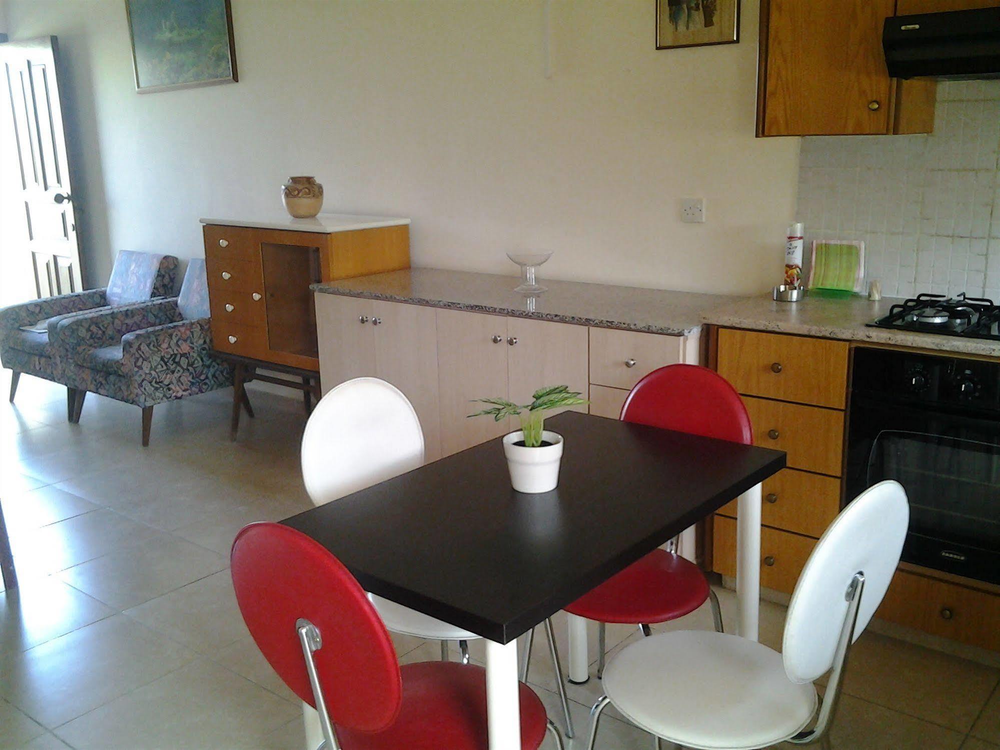 Savva Complex Daire Bahçalar Dış mekan fotoğraf
